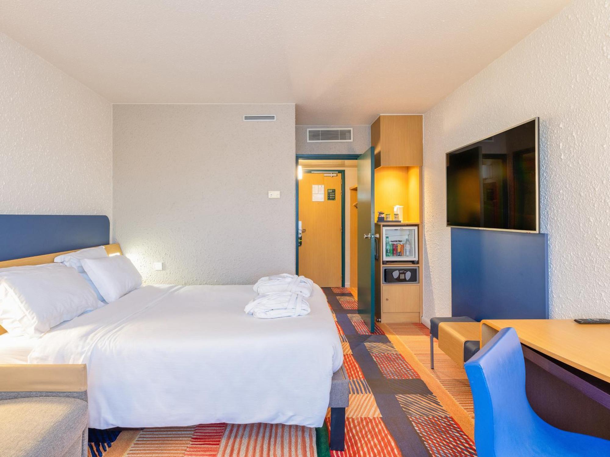 B&B Hotel Lyon Nord 4 Etoiles Dardilly Rom bilde